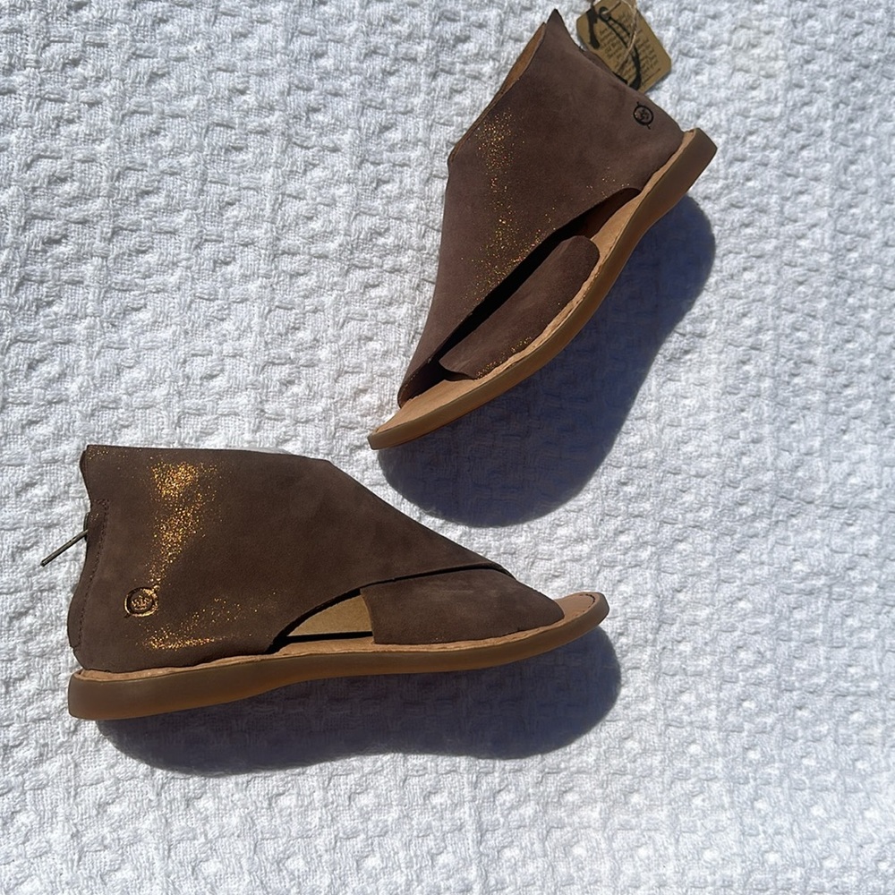 Born wrapped sandal taupe gold shimmer NEW - Picture 12 of 14